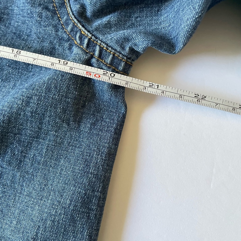 Chico's 1983 Anniversary Embroidered Denim Jacket with Parrot Design. Size 1 - Picture 11 of 12